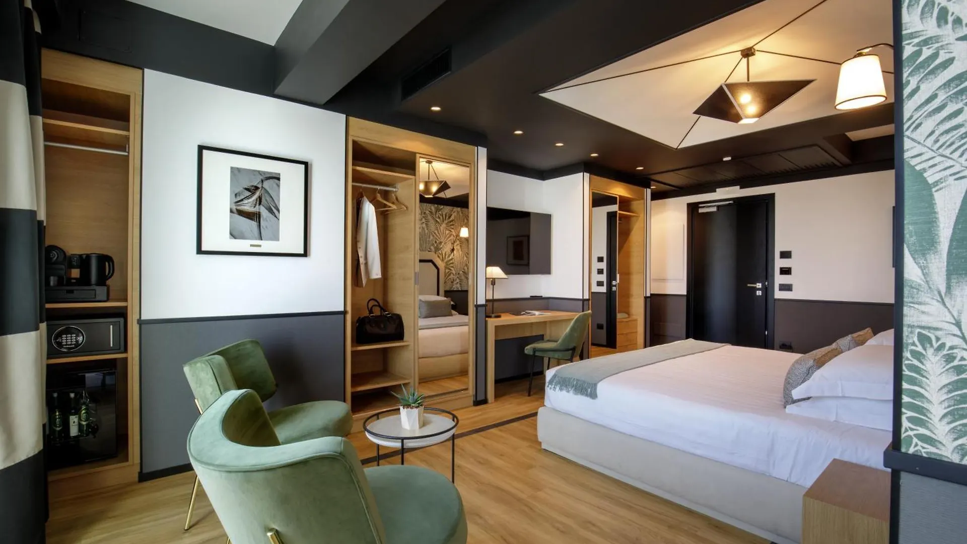 Hotel Domidea Rome