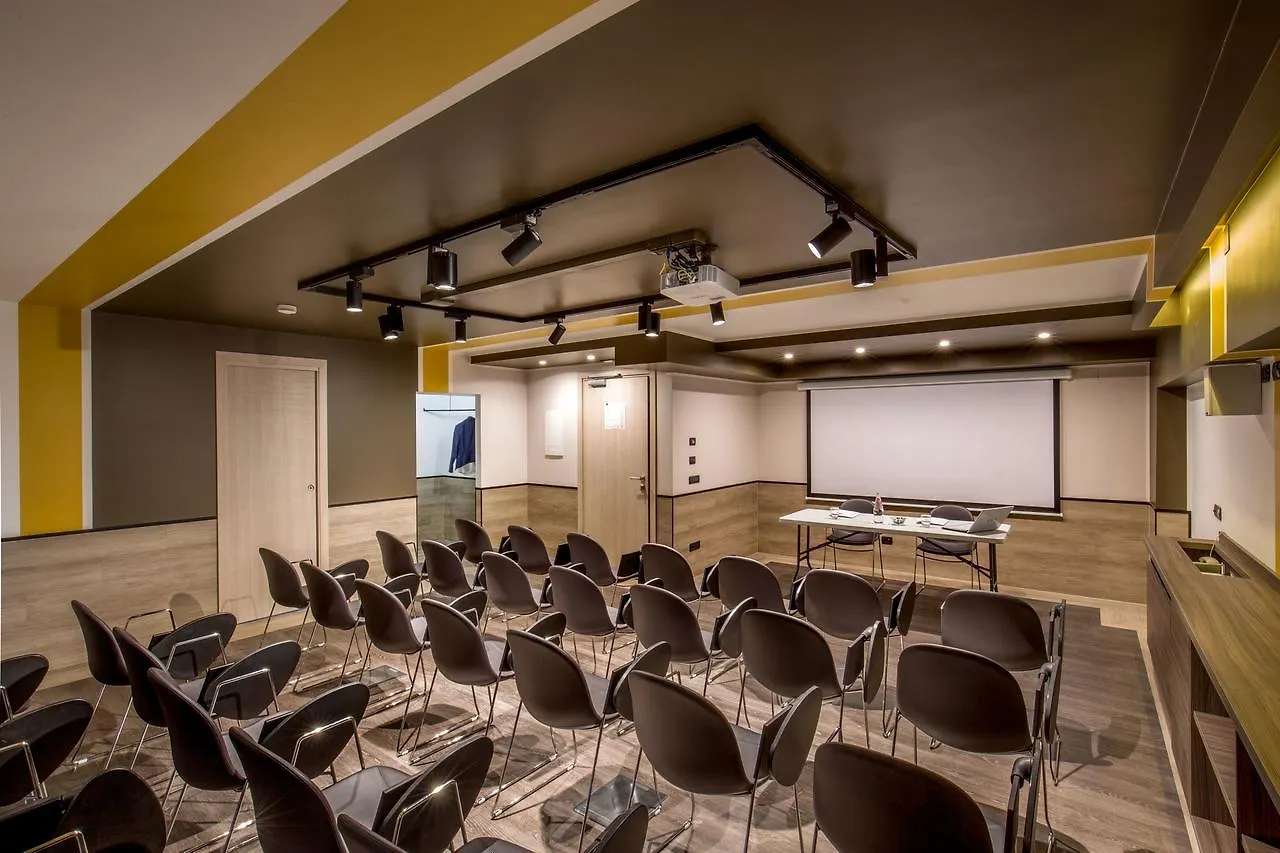 Hotel Domidea Rome