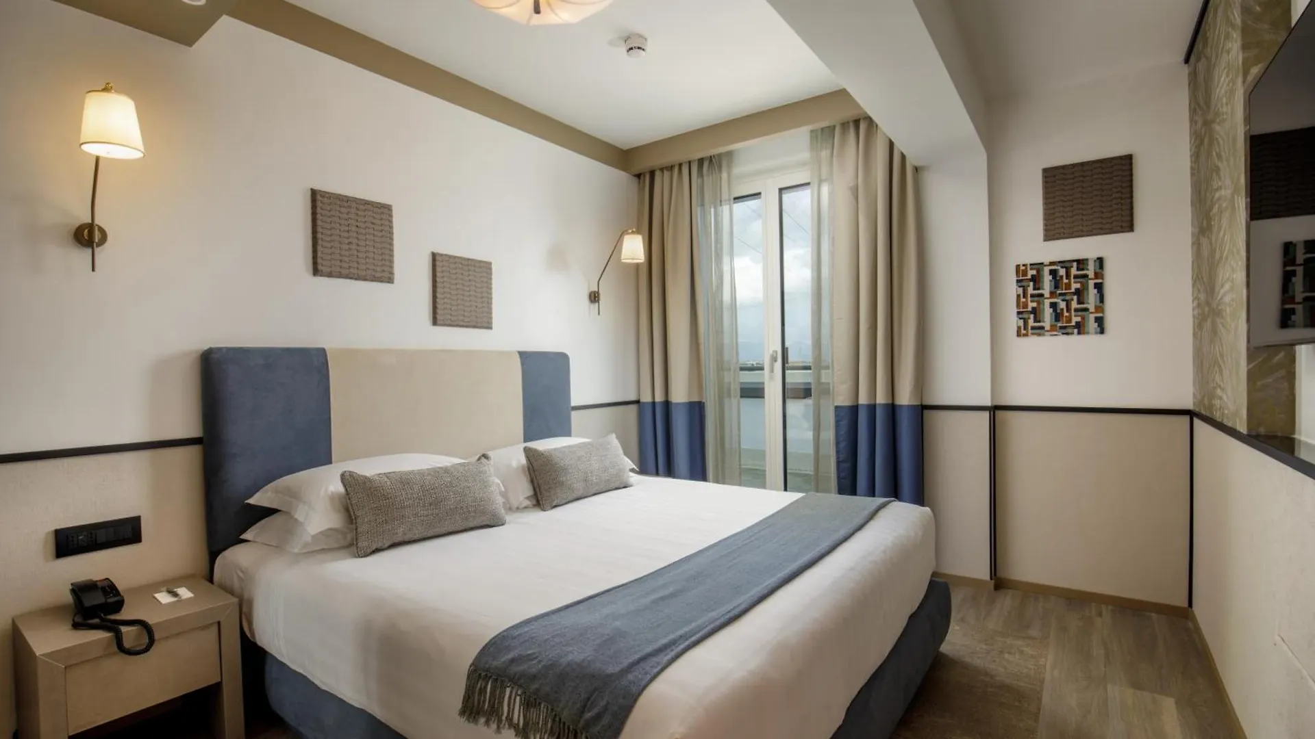 Hotel Domidea Rome Italy