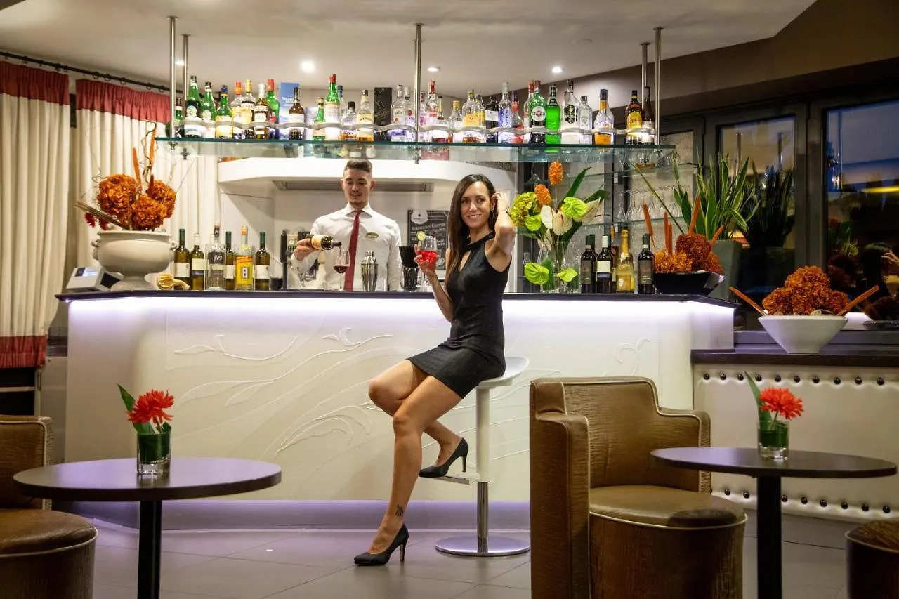 Hotel Domidea Rome