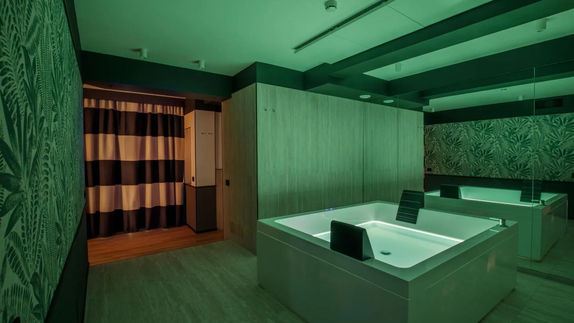 Hotel Domidea Rome 4*,  Italy