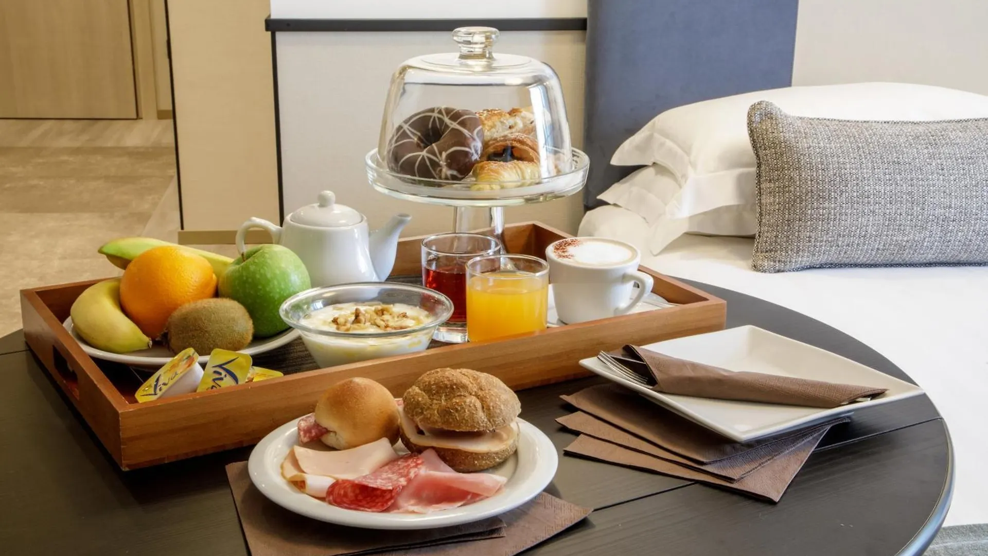 Hotel Domidea Rome 4*,  Italy